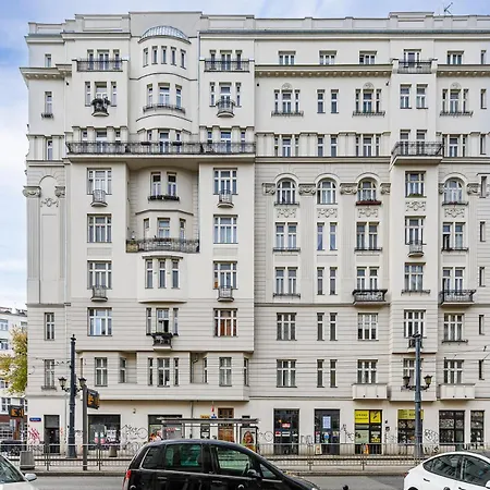 Shortstaypoland Plac Unii Lubelskiej B188 Апартаменты *